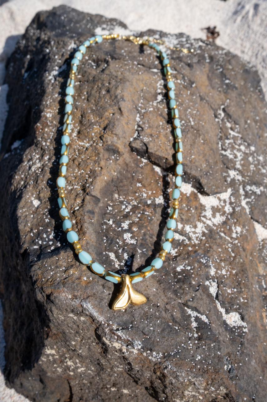 Collar Ocean Cola de Ballena