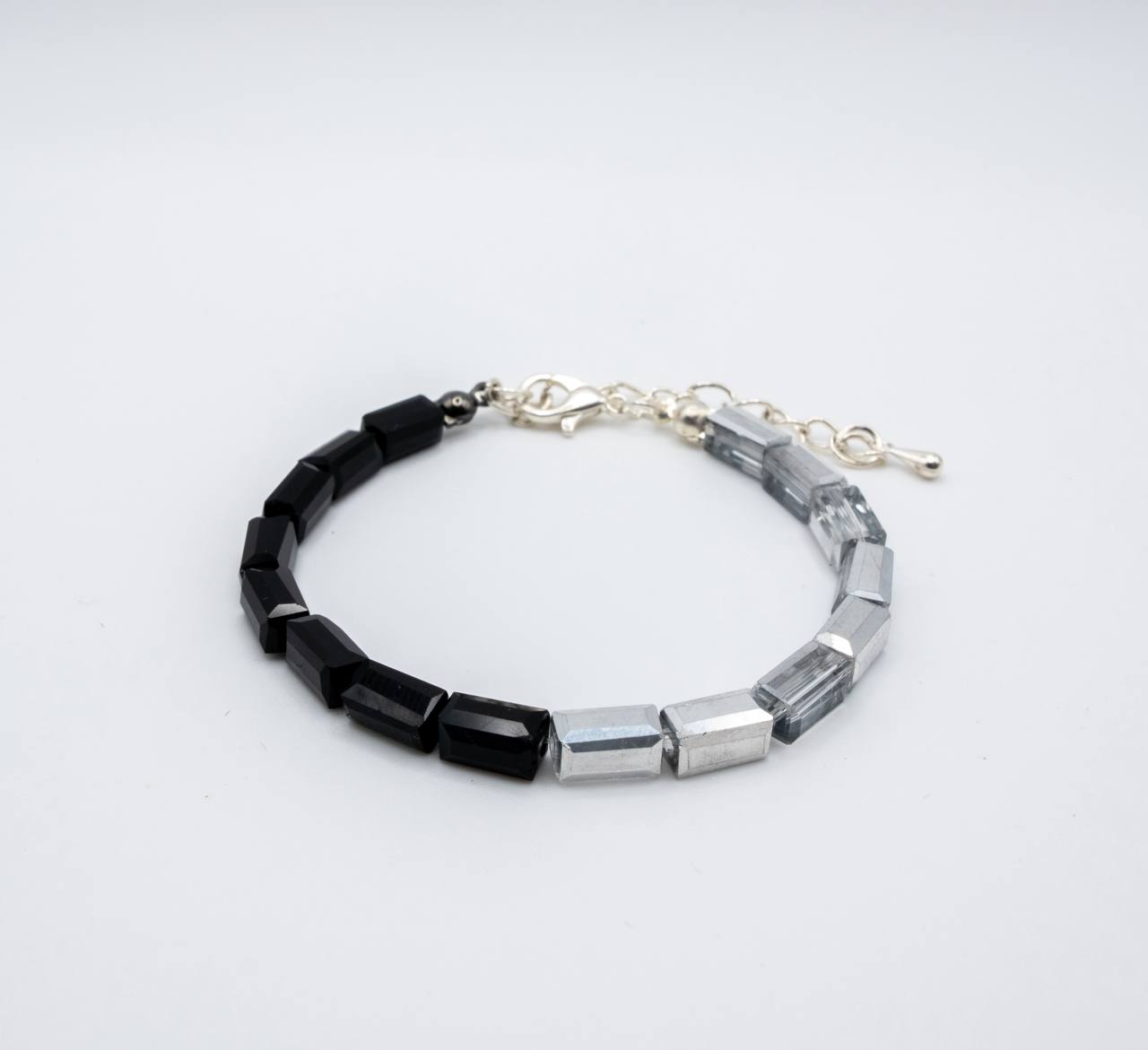 Pulsera B&W